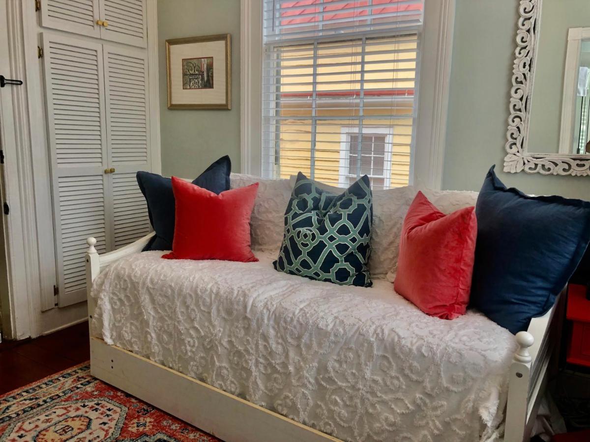 Daybed With Trundle In The Beautiful Ashley Inn 4 Blocks From King St تشارلستون المظهر الخارجي الصورة